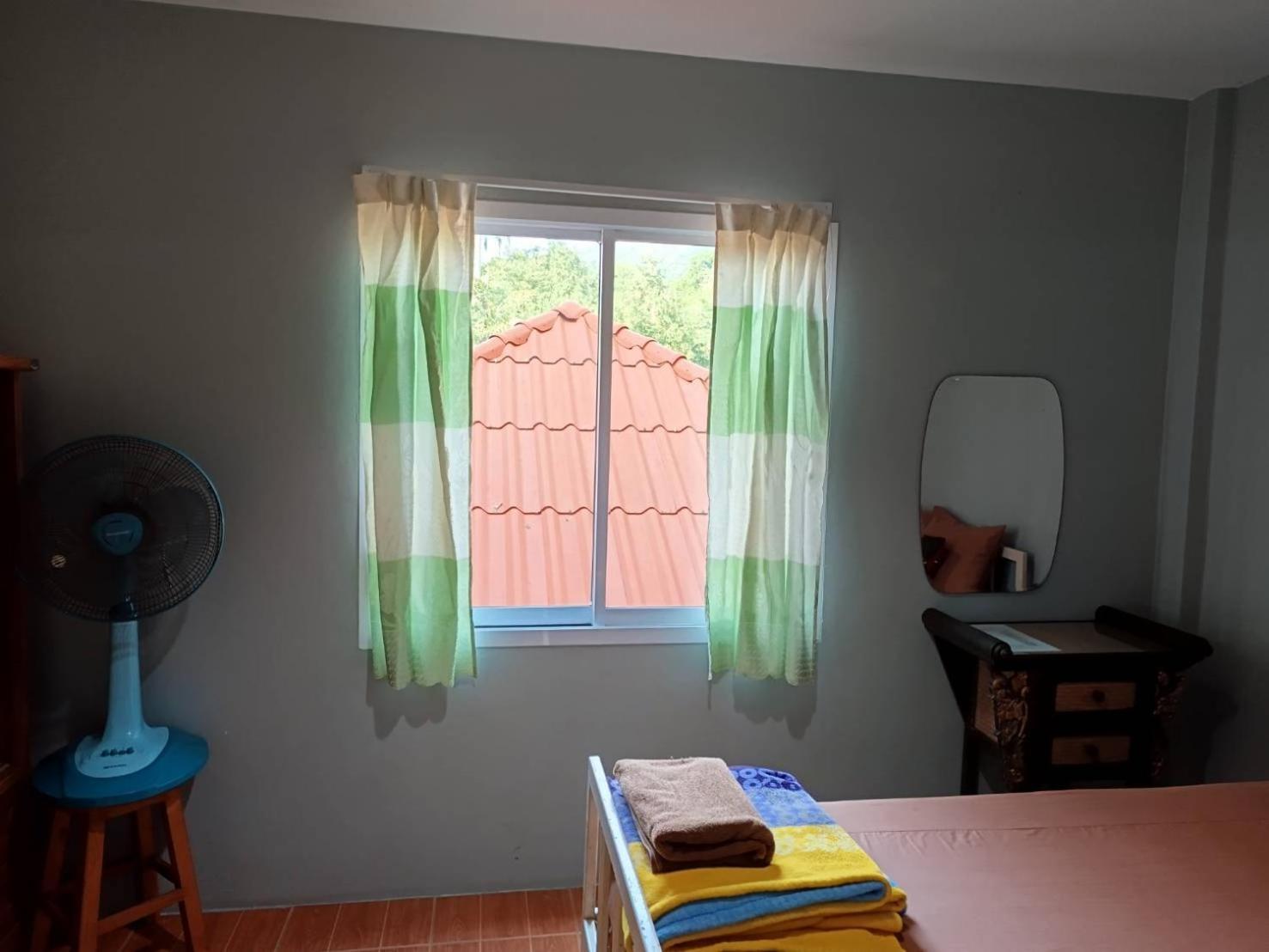 Chandra Hostel タオ島 エクステリア 写真