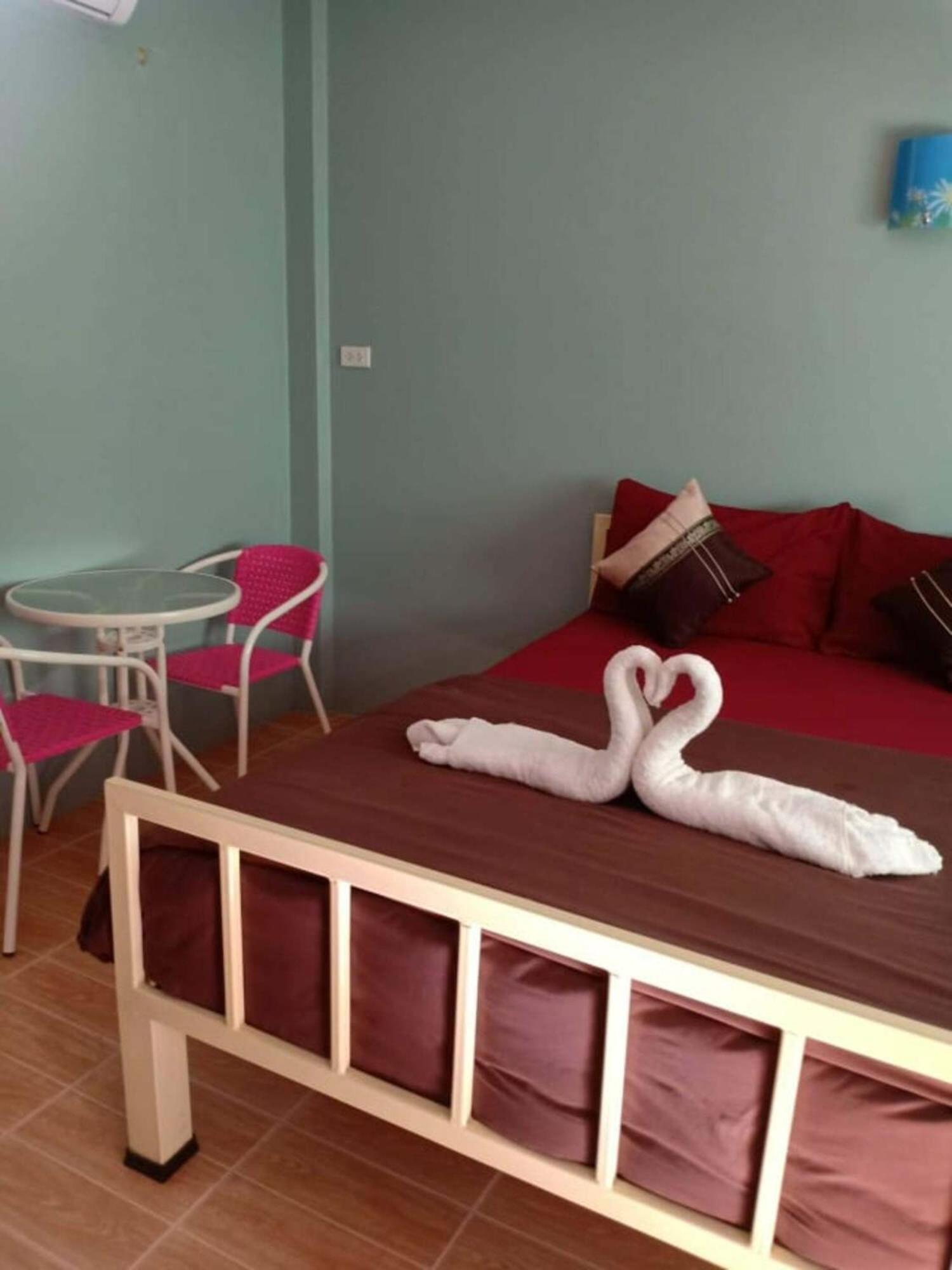 Chandra Hostel タオ島 エクステリア 写真